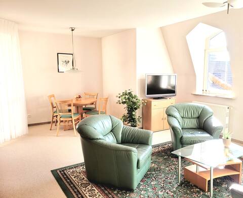 Top performing Airbnb: Apartment with lake view in Oberspreewald Lausitz