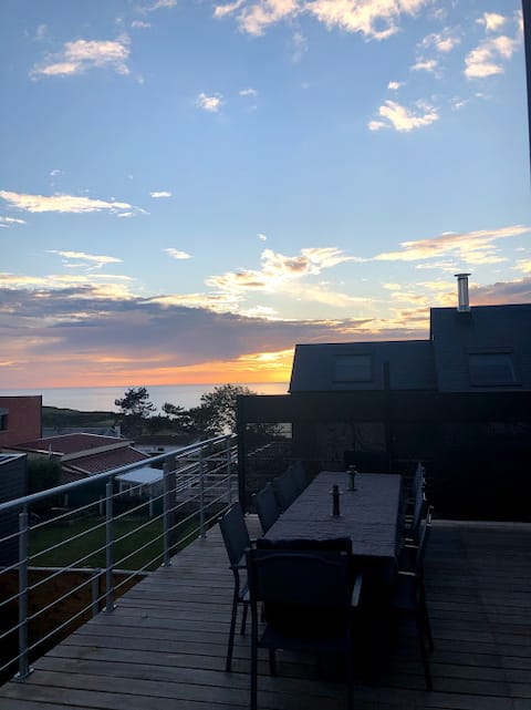 Architect's villa, sea view, HOT TUB, 4 Stars