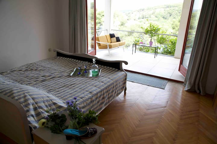 Спална соба 1