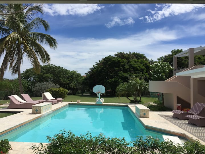 Private guest house in gated community Guesthouses for Rent in