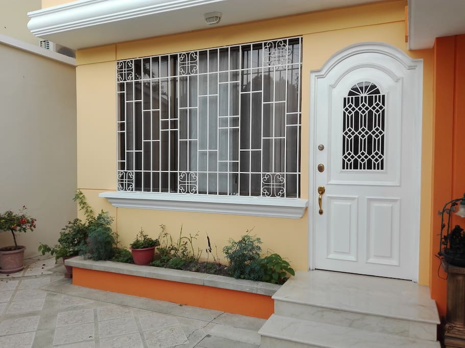 entrada a la casa