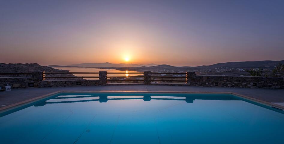 Villa Elxi, 6 bedroom luxury beach villa with pool gallery image 2