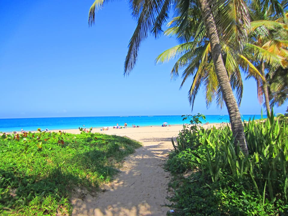 Exclusive Townhouse Just Steps from the Beach — foto 1