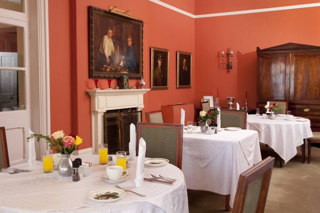 dining room