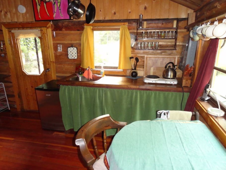 Dining / Kitchen area