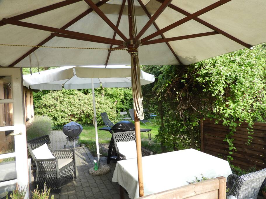 The terrace with Weber standard coal barbecue. Possibility to rent Weber gas-barbecue, ask for princing.