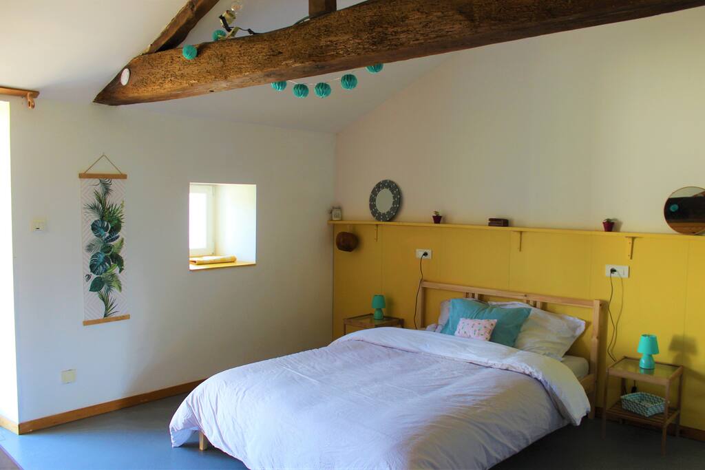 La chambre Créole, lumineuse et spacieuse