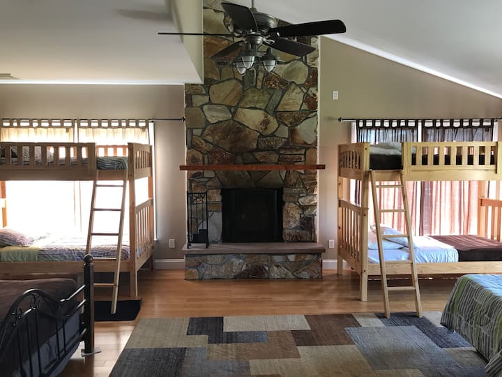 Upper level Master bedroom. 
Pic #2