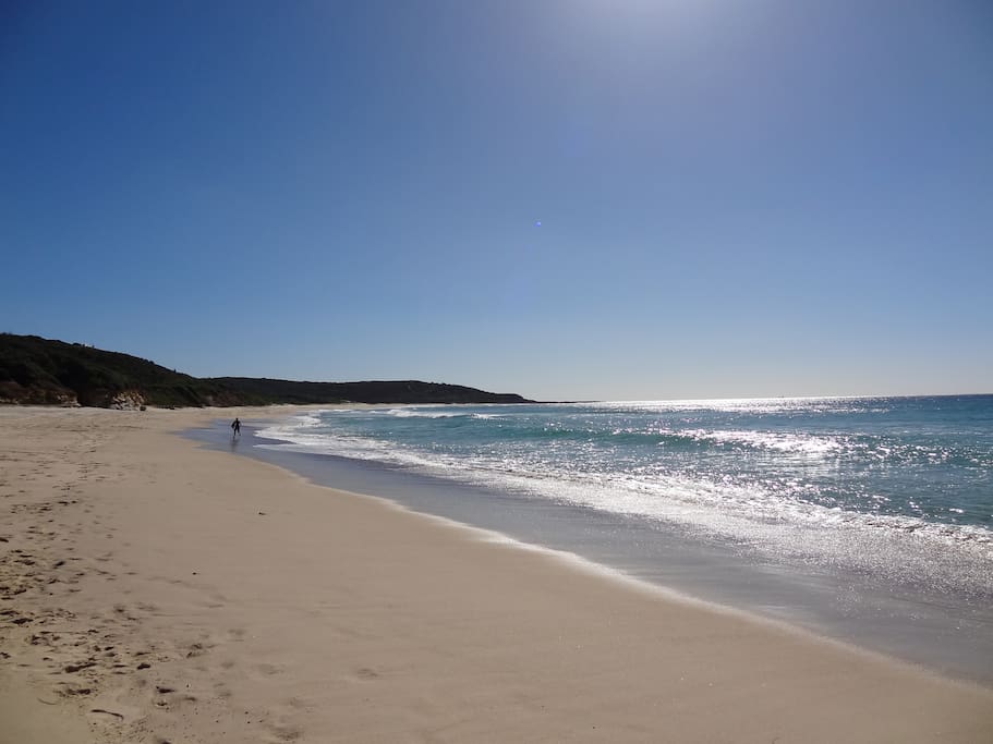 200m to Lovely patrolled beach