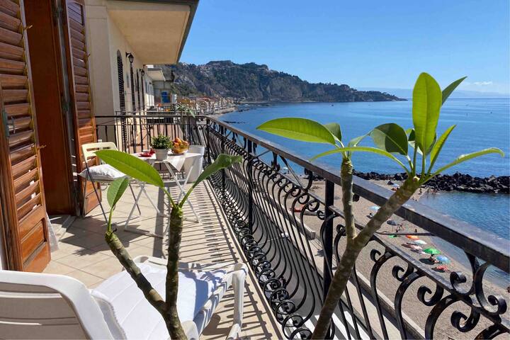 Taormina - buszok