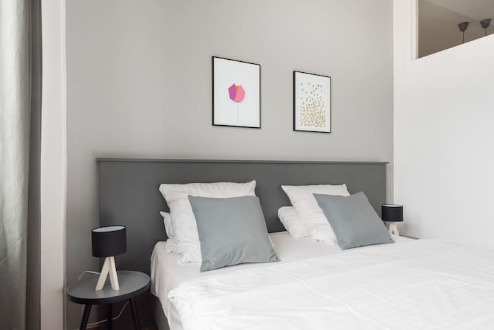 Interior Design 3 – Bedroom Apartment with Balcony gallery image 2