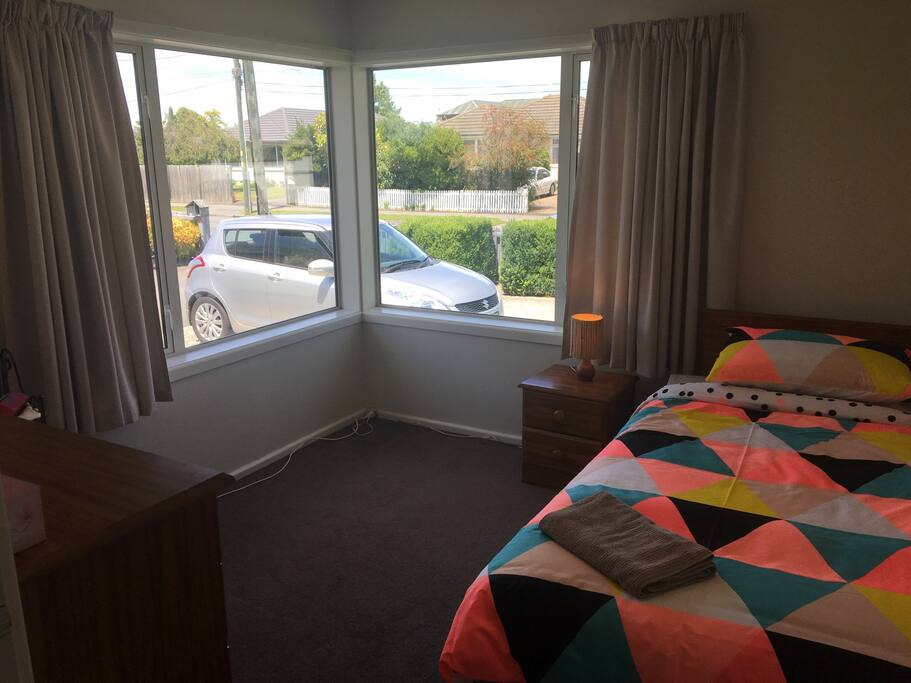 There can be one bed or two in the room