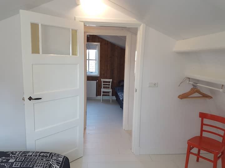 Dhomë gjumi 2