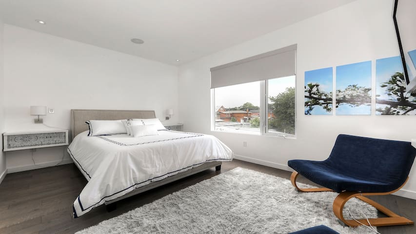House To Rent Canada Ontario M Rooms Saint Clair House To Rent Canada Ontario M Rooms Saint Clair