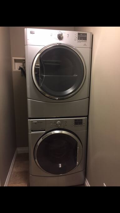In-suite washer and dryer