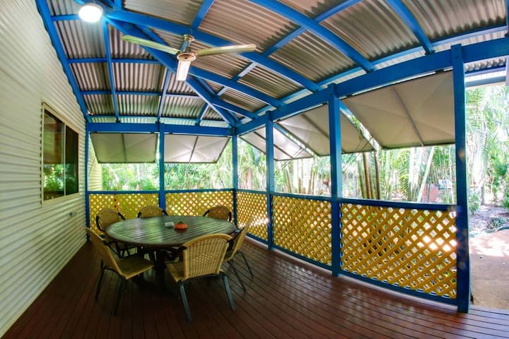 Habitat Resort Broome (3 bedroom Std-5 night min)
