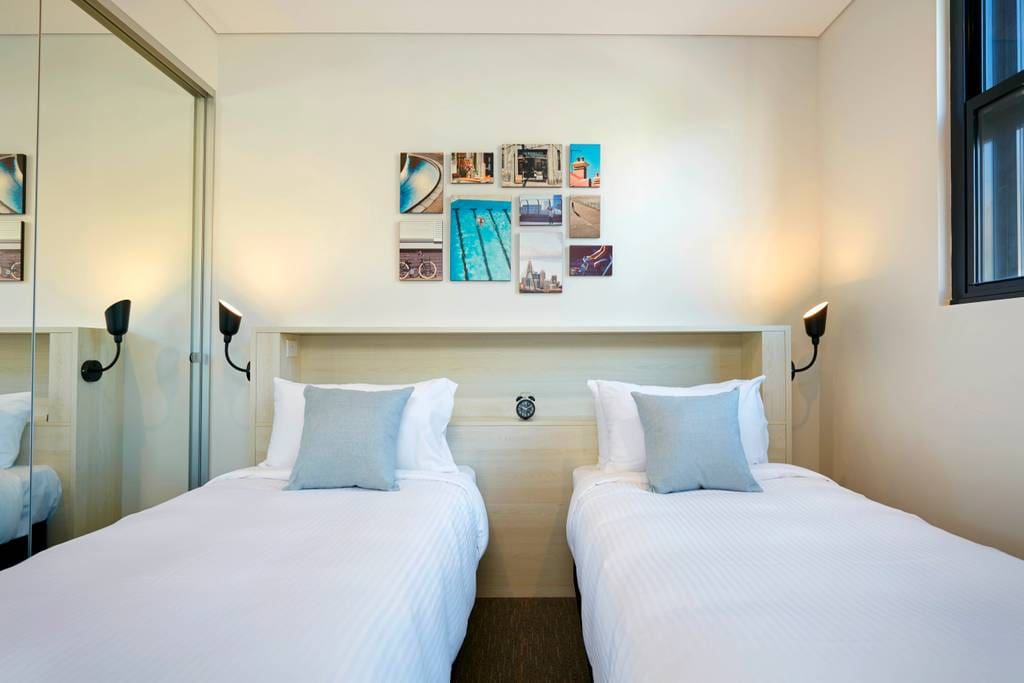 2 x single beds