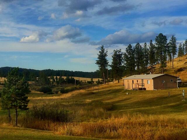 Hill City Hideaway near Mt. Rushmore