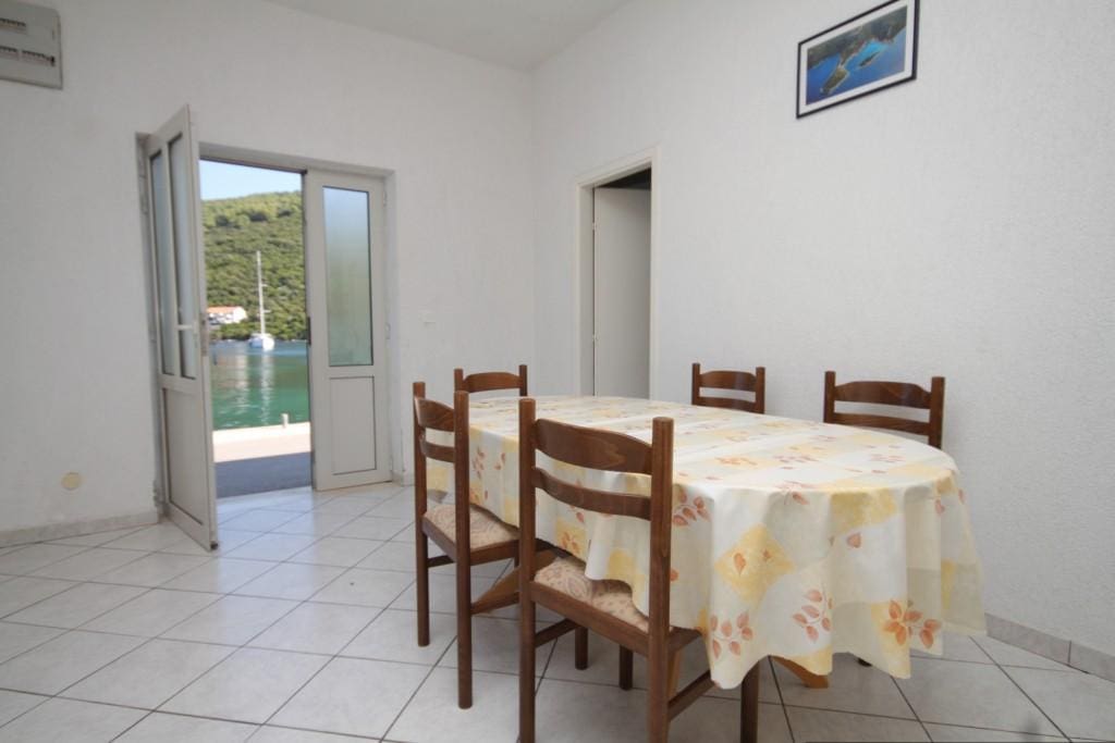 Dining room, Surface: 13 m²