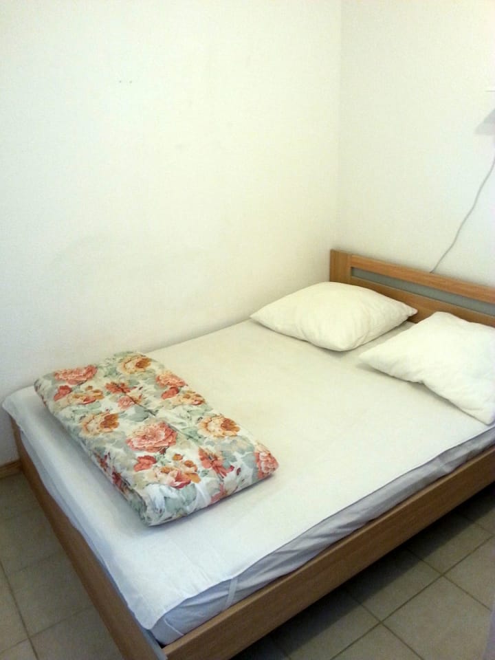 ห้องนอน 1 (นอนได้ 2 คน)