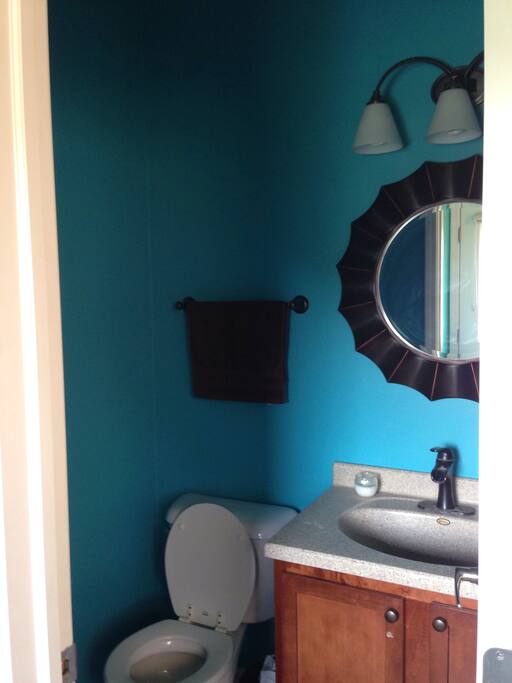 1/2 bath off kitchen by patio door
