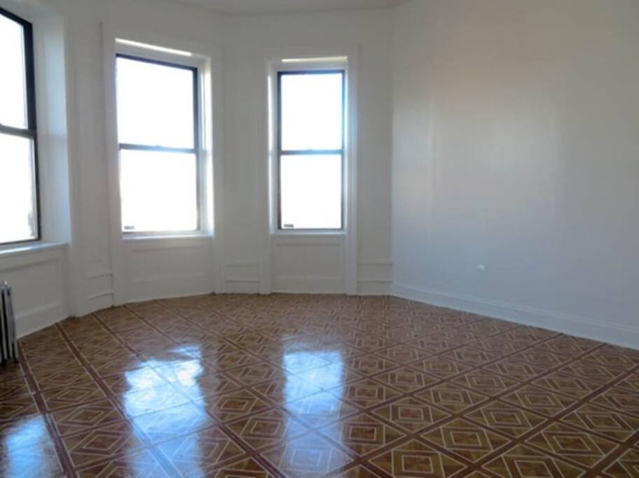 XL bedroom