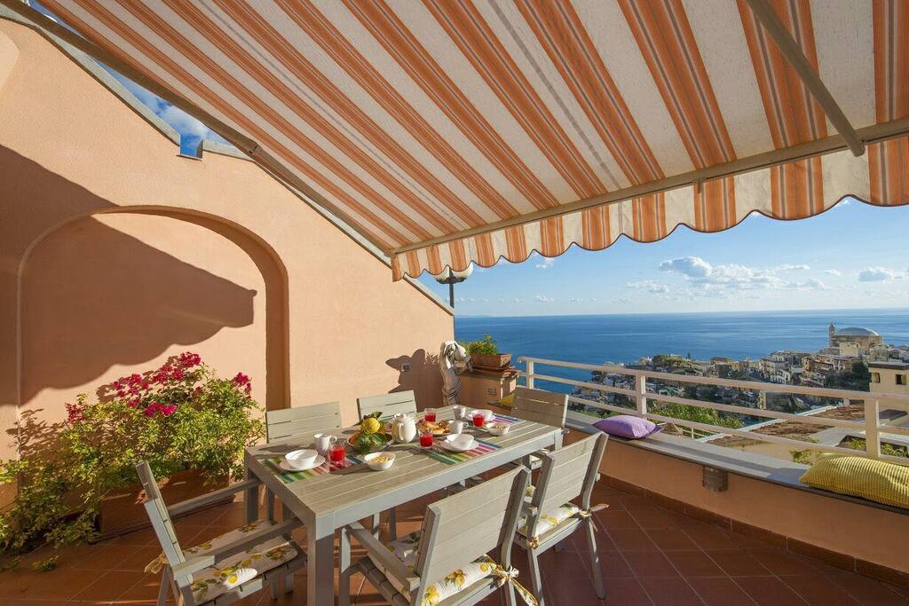 terrace overlooking positano