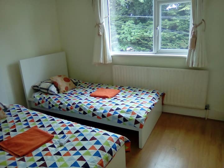 Dermville Single Room - South Dublin