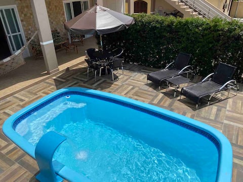 Beautiful house with swimming pool in Canto Grande