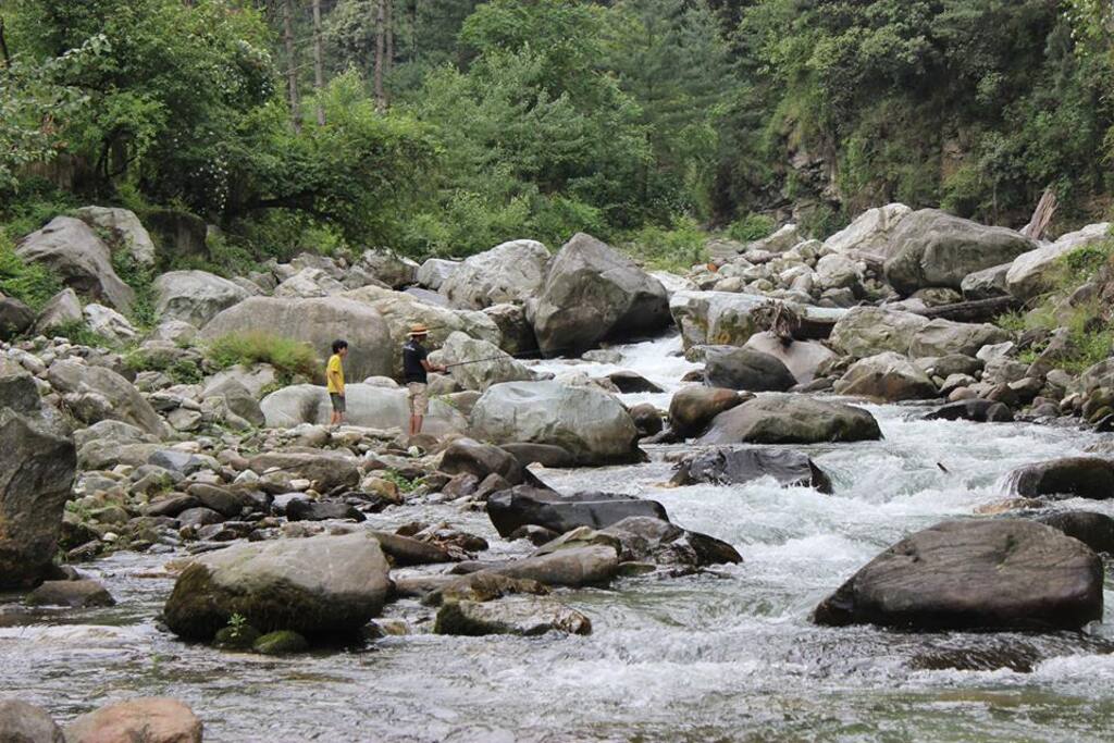 Angling @ site..