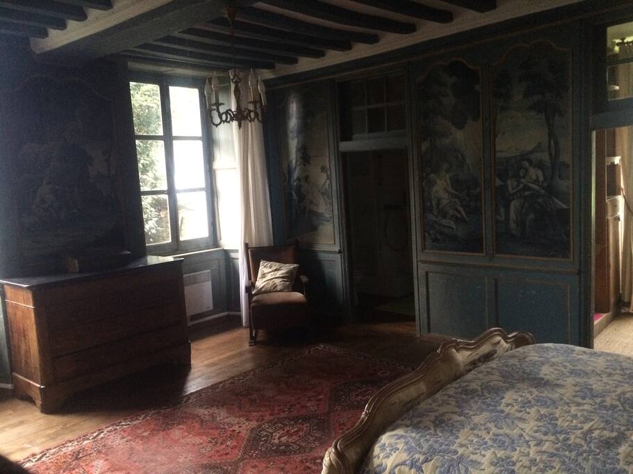 gorgeous handpainted walls