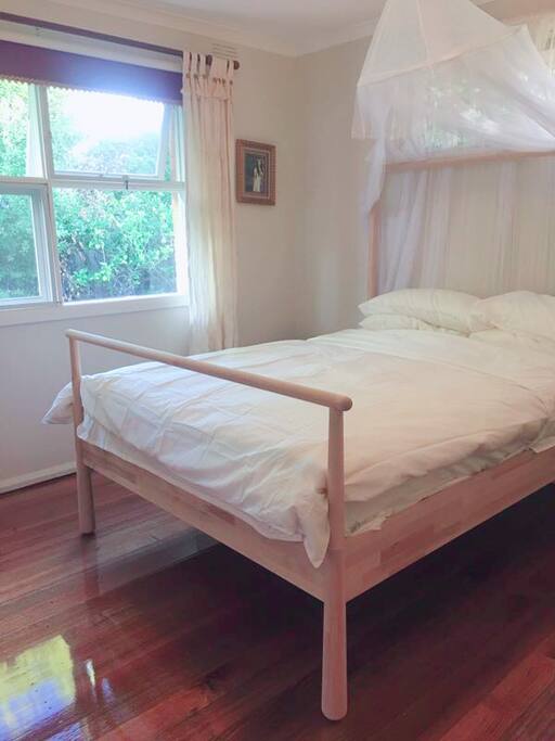 Bedroom 1: Queen bed