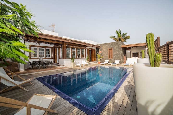 Luxury Villa Lanzarote Puerto