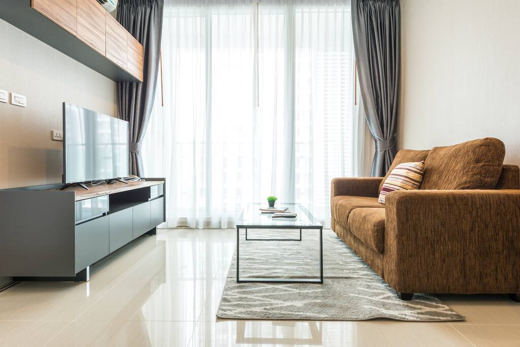 Cozy and Nice living room