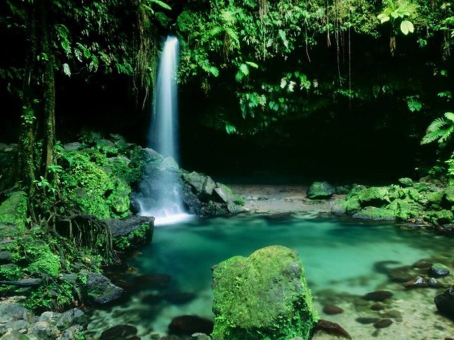 Emerald pool 3 miles from the house