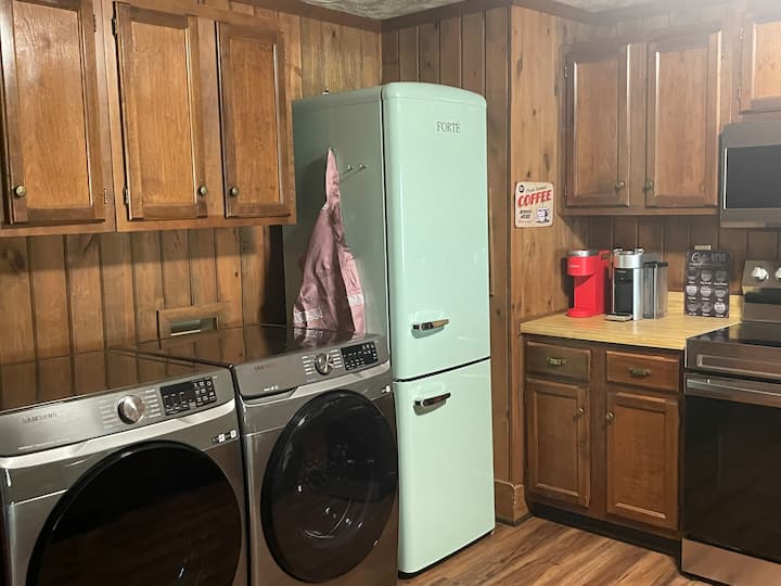 12 Best PetFriendly Cabins In Snowshoe, West Virginia Updated 2024