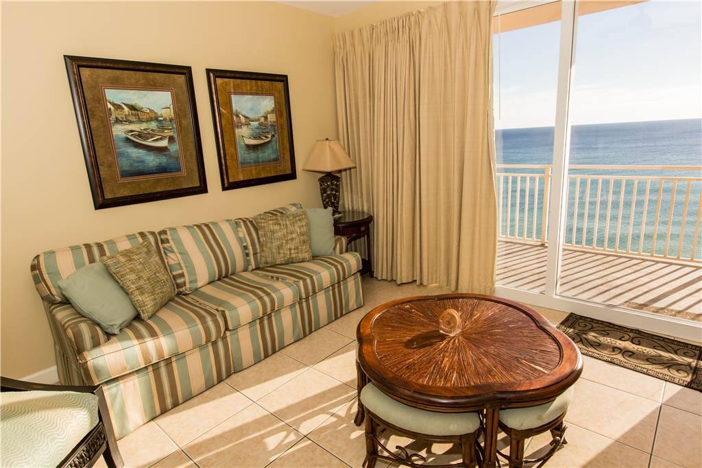 Chair, Furniture, Indoors, Room, Couch