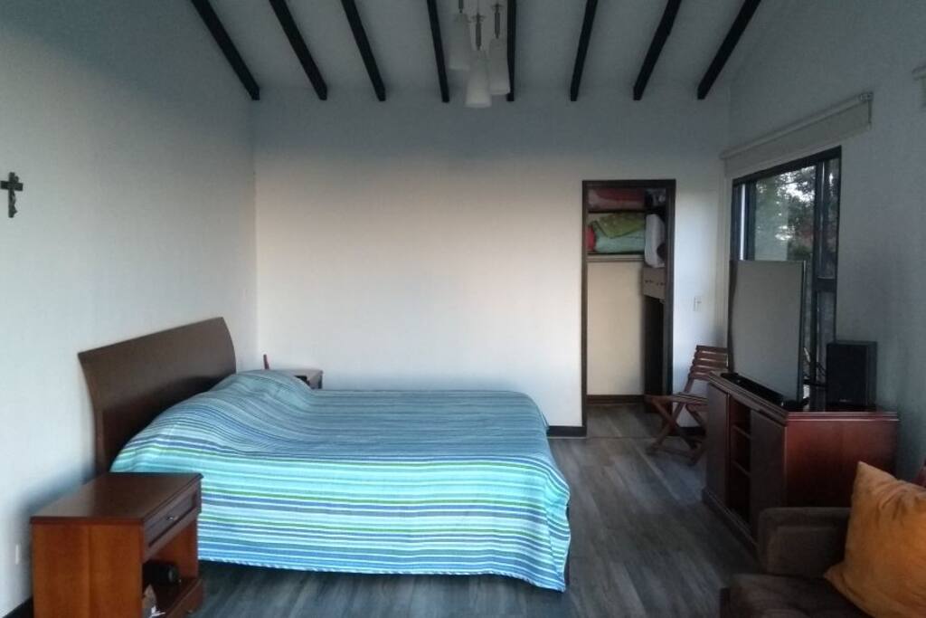 HABITACIÓN PRINCIPAL