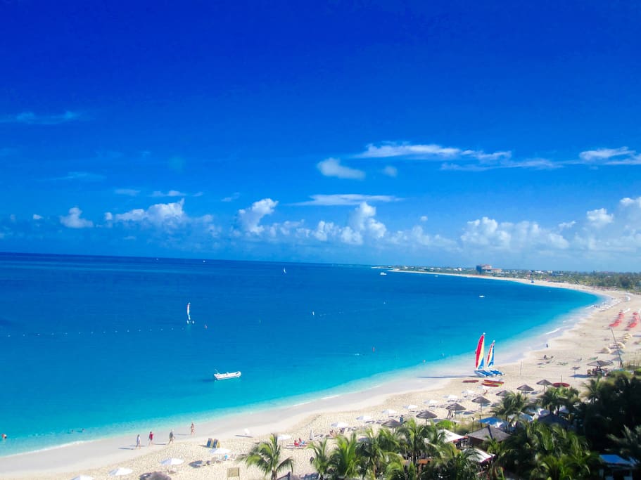 Beachfront Guest House Sleeps 2, a Retreat under the Stars - Grace Bay Providenciales Turks and Caicos