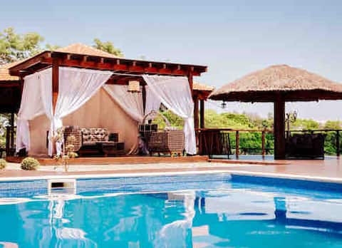 Wonderful Leisure Farm 15 km from the Falls