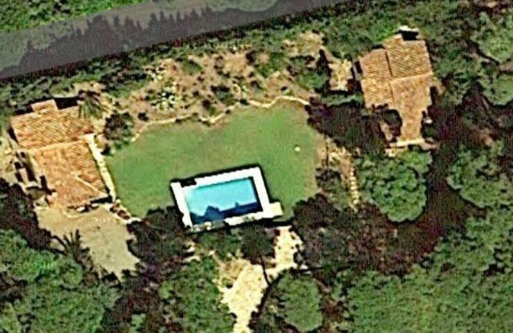 Precioso terreno con 2 Villas Independientes gallery image 2