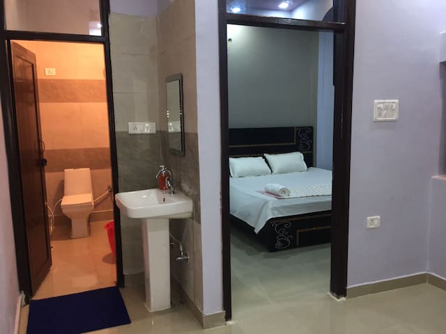 Brand New Private Apartment for a comfortable stay