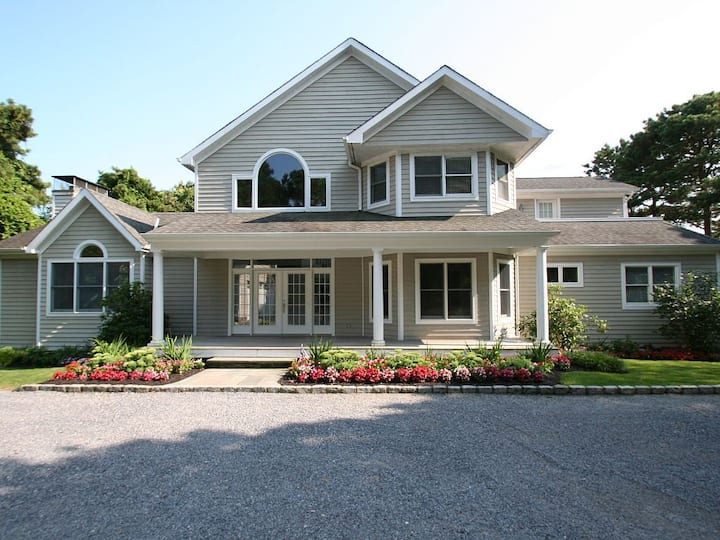 Secluded Southampton Luxury Estate. 286 Houses for Rent in