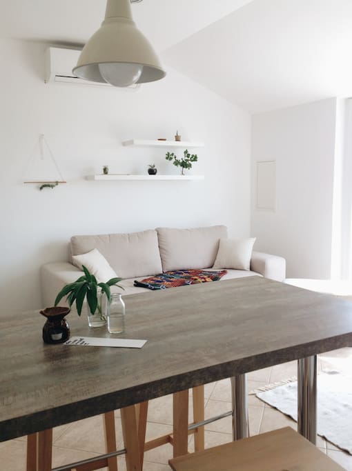 Lounge and dining area