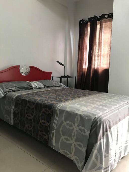 Queen size Bed