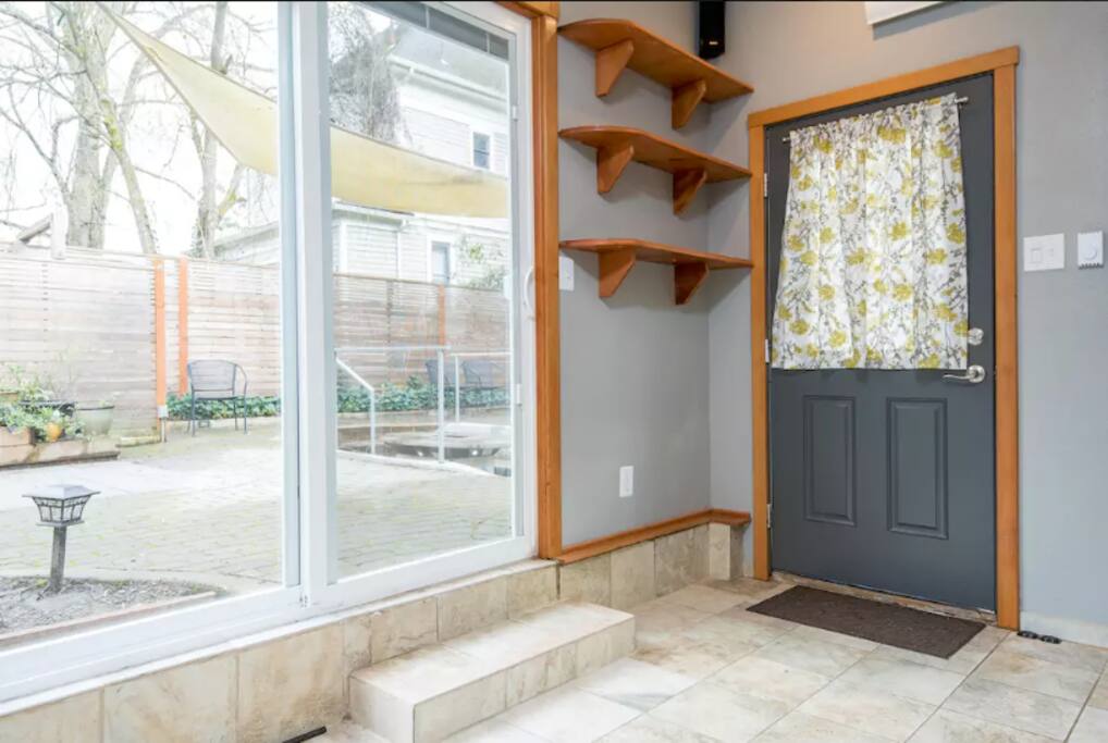 Entrance/Patio