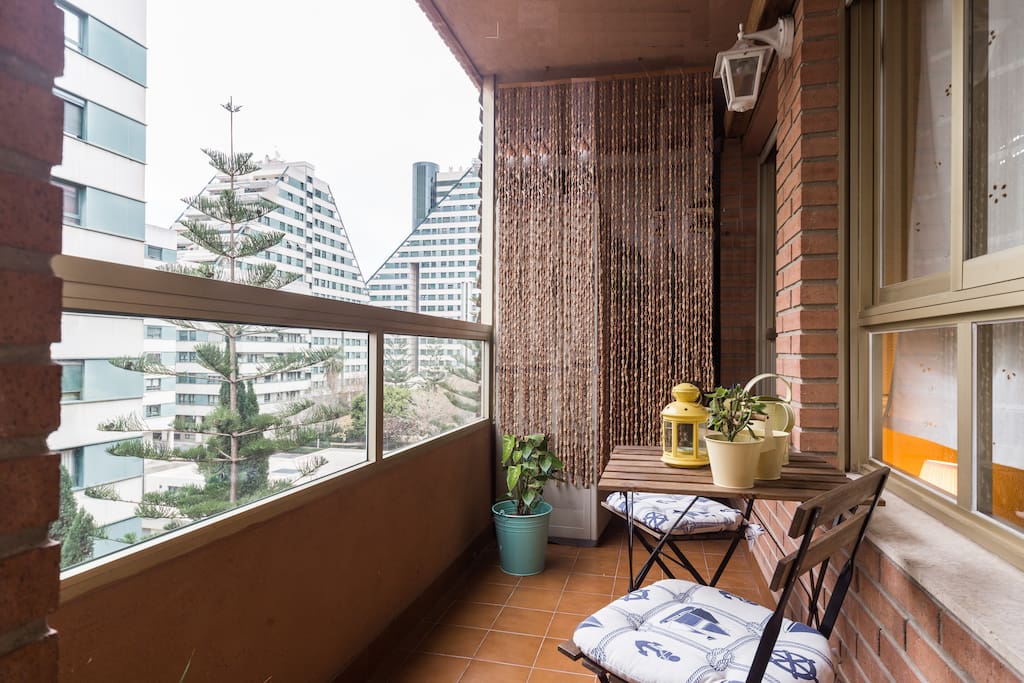 balcony
