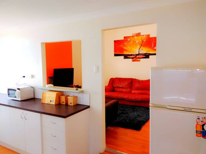 Boulder 1a Forrest St tidy clean,secure. Apartments for Rent in