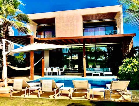 Luxurious and cozy Villa in Tres Vidas Acapulco