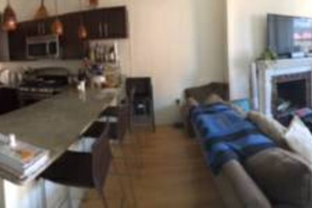 (additional furniture and decorations not included)